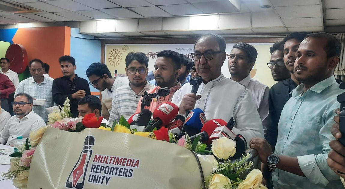 সরকারকে বিব্রত করার চেষ্টা করবেন না : মির্জা আব্বাস