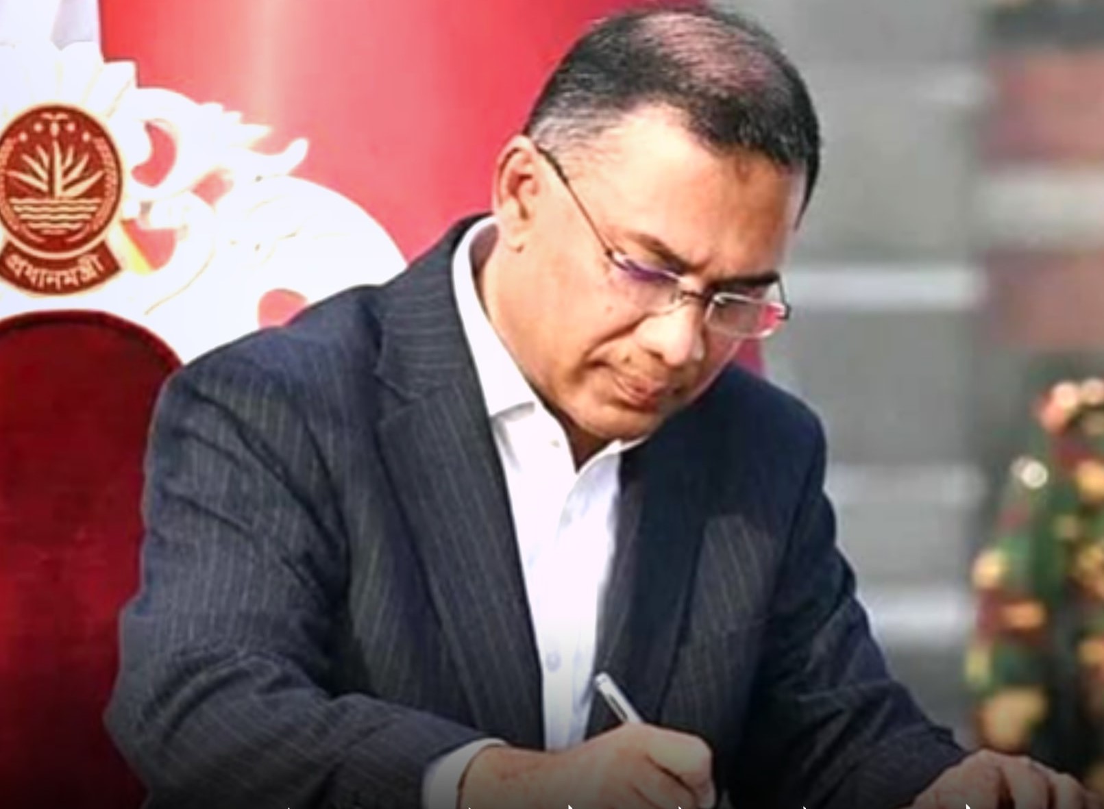 ভূমিকম্প মোকাবিলায় নতুন পদক্ষেপ নিতে প্রধানমন্ত্রীর নির্দেশ