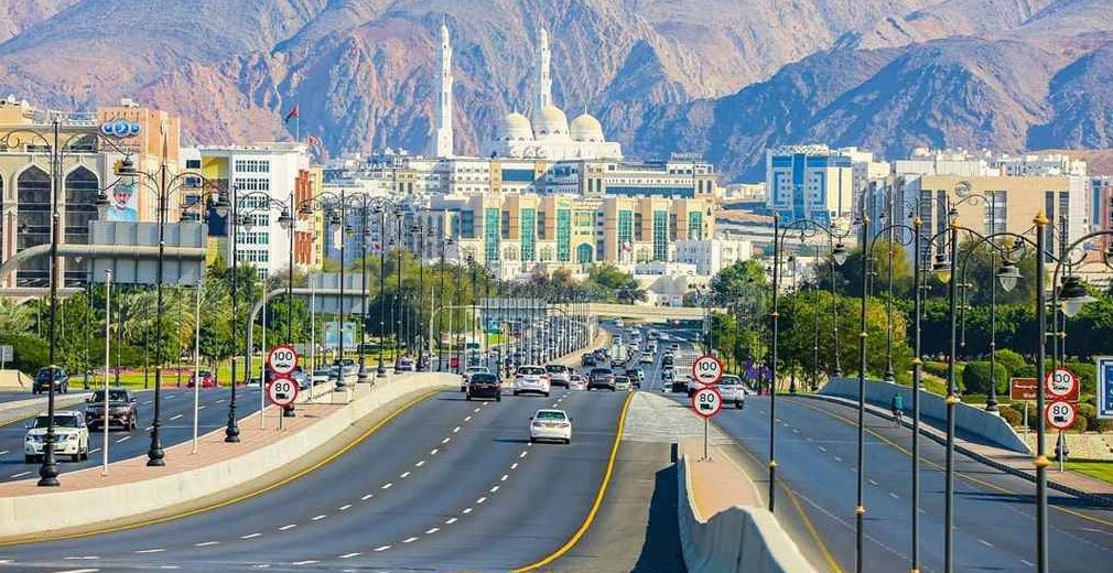 প্রবাসীদের বড় সুখবর দিল ওমান সরকার