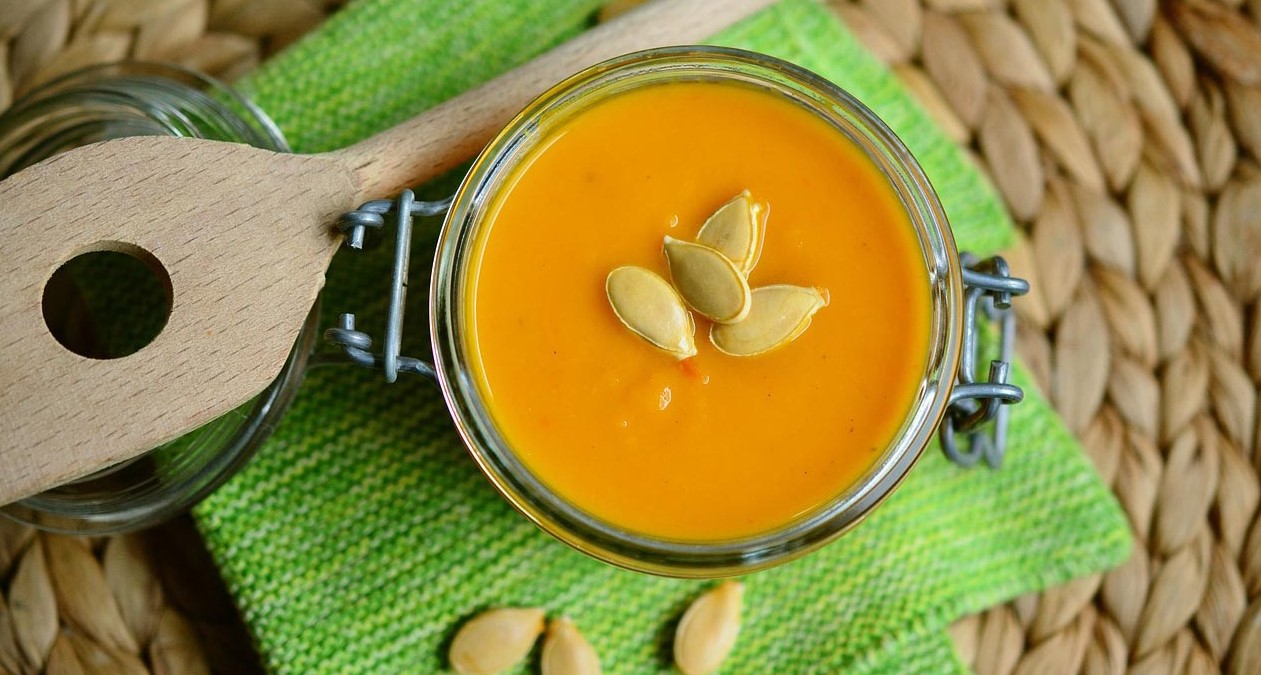 শীতে যে খাবারগুলো আপনাকে উষ্ণ রাখবে