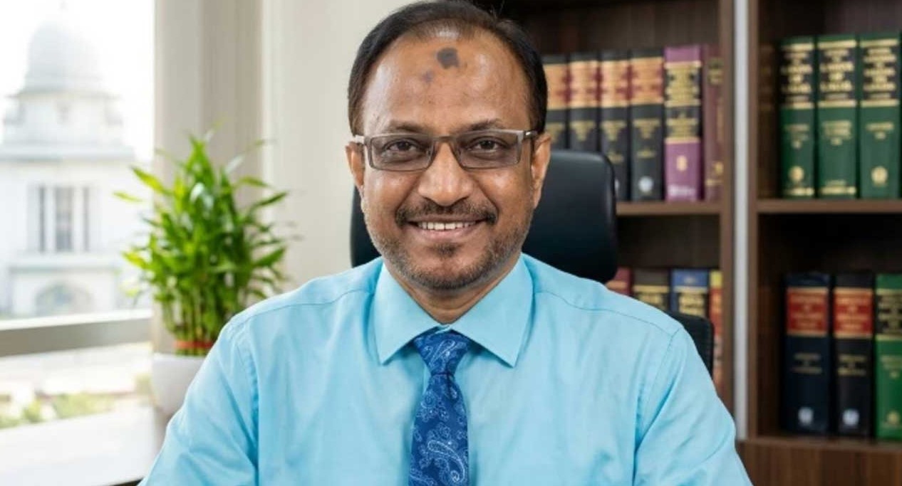 বাংলাদেশ মেডিকেল বিশ্ববিদ্যালয়ের নতুন ভিসি এফ এম সিদ্দিকী