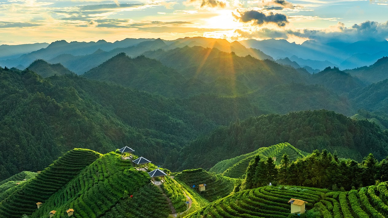 গরমে আরামের ভ্রমণ পাহাড়ে