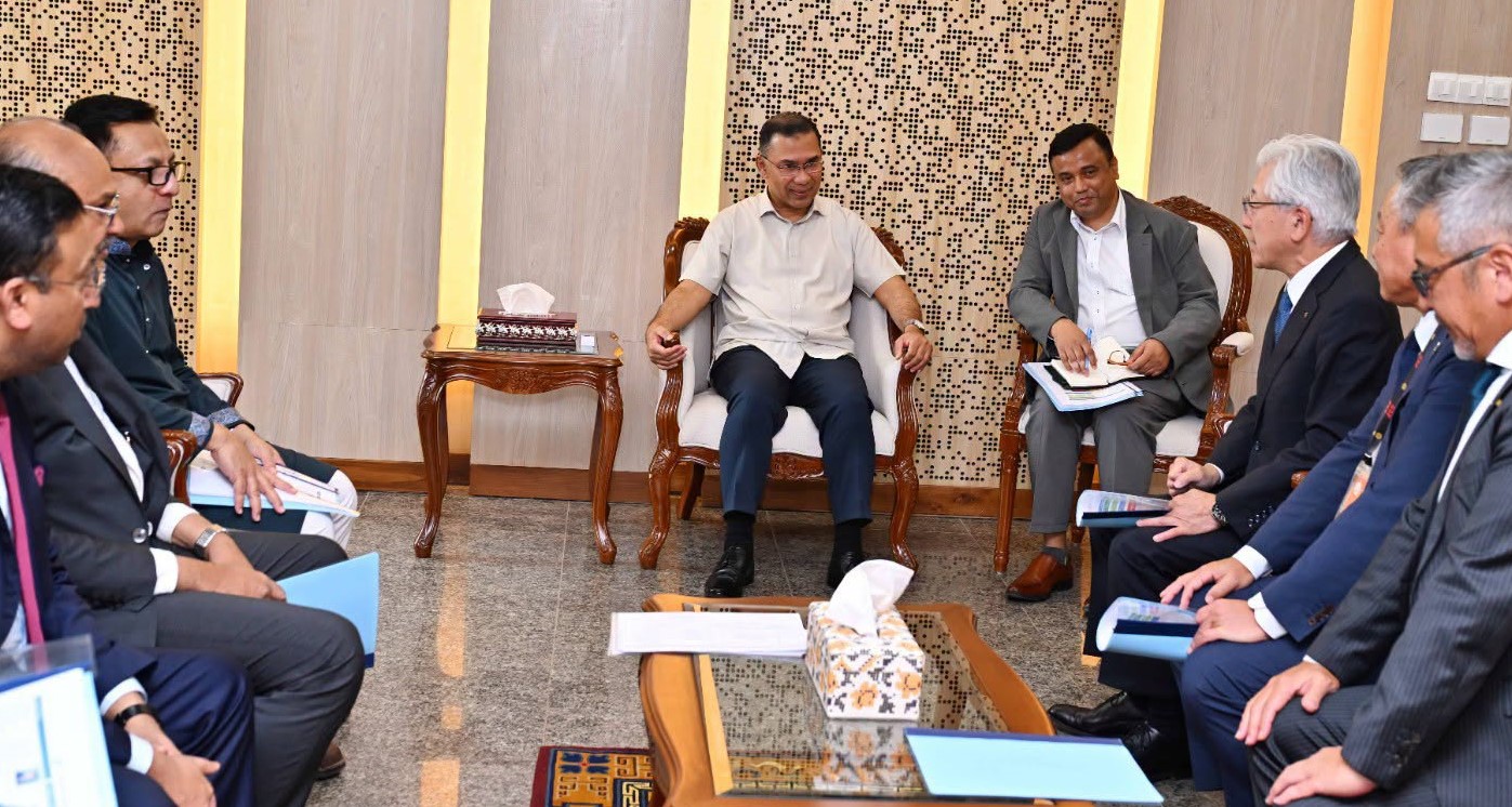 প্রধানমন্ত্রীর সঙ্গে টয়োটা তুশো করপোরেশনের প্রতিনিধিদলের সাক্ষাৎ