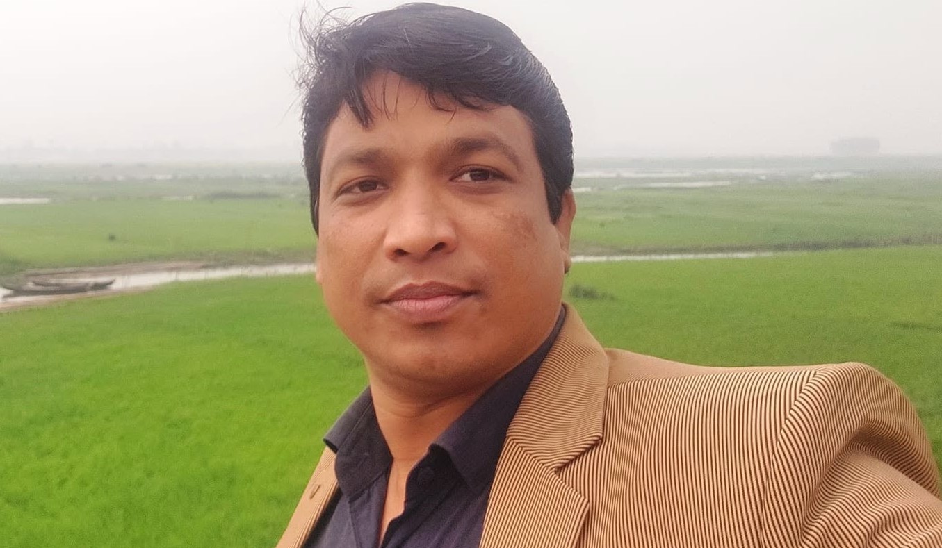দুর্নীতির দায়ে বরখাস্ত হলেন বাঞ্ছারামপুরের সেলিম রেজা