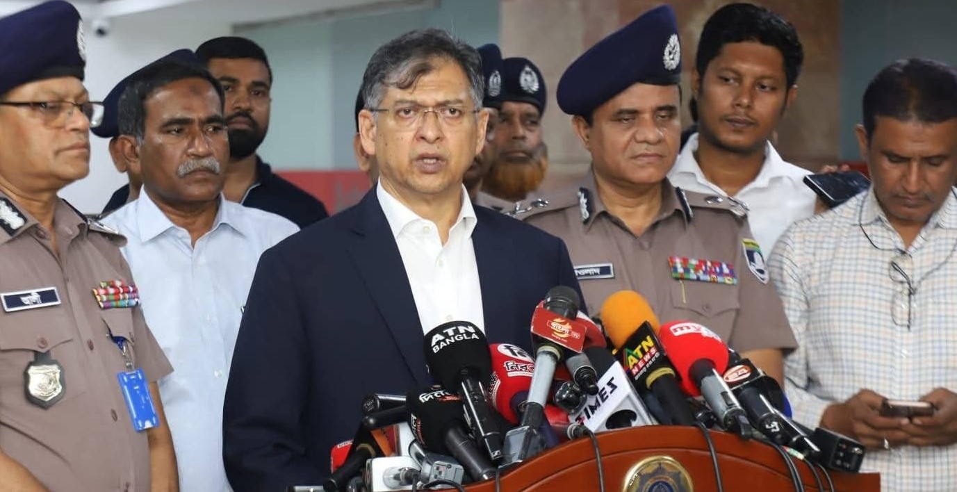 ঈদের সার্বিক নিরাপত্তা ও মহাসড়ক তদারকিতে কঠোর অবস্থানে সরকার