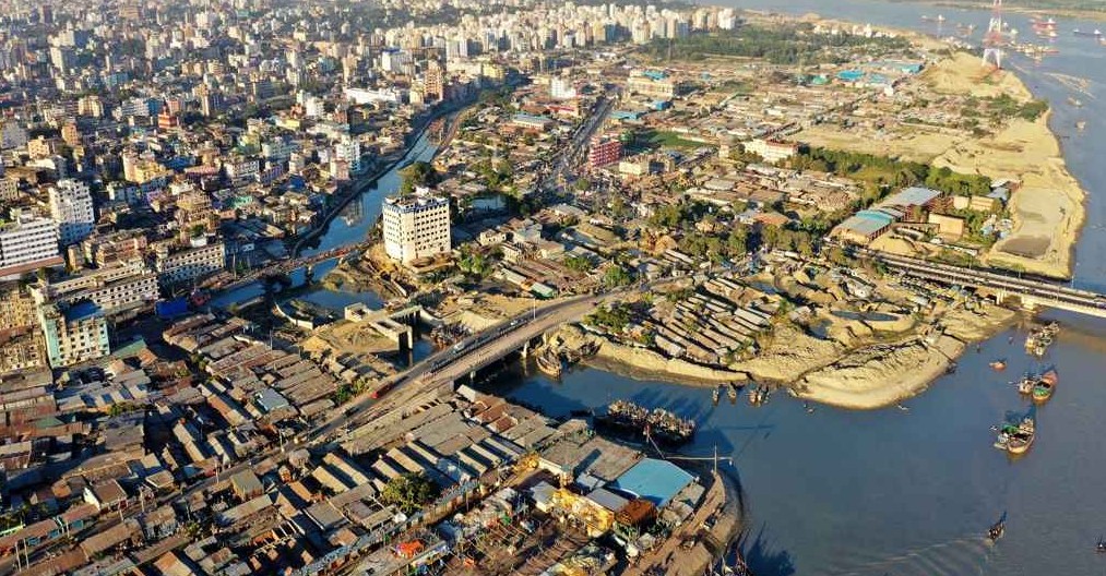 বড় ভূমিকম্পে চট্টগ্রামে লক্ষাধিক প্রাণহানির শঙ্কা