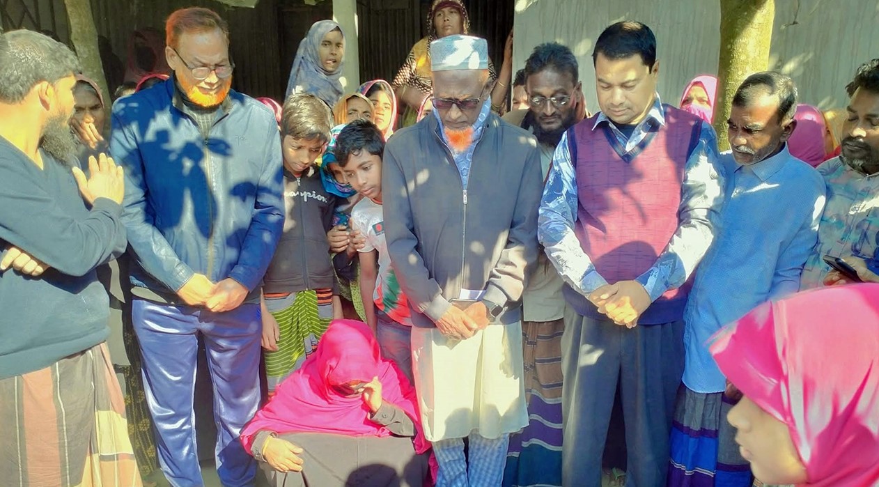 রৌমারীতে পানিতে ডুবে মামা-ভাগ্নের মৃত্যু