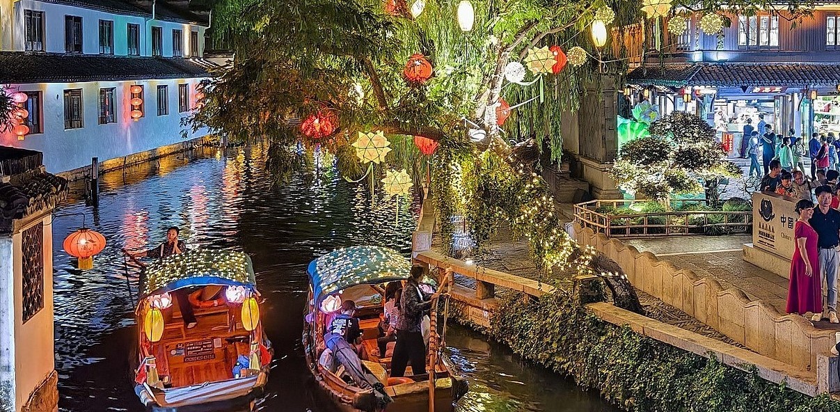 ভ্রমণের ক্ষেত্রে কোন দেশ ব্যয়বহুল, সাশ্রয়ীর তালিকায় রয়েছে কারা