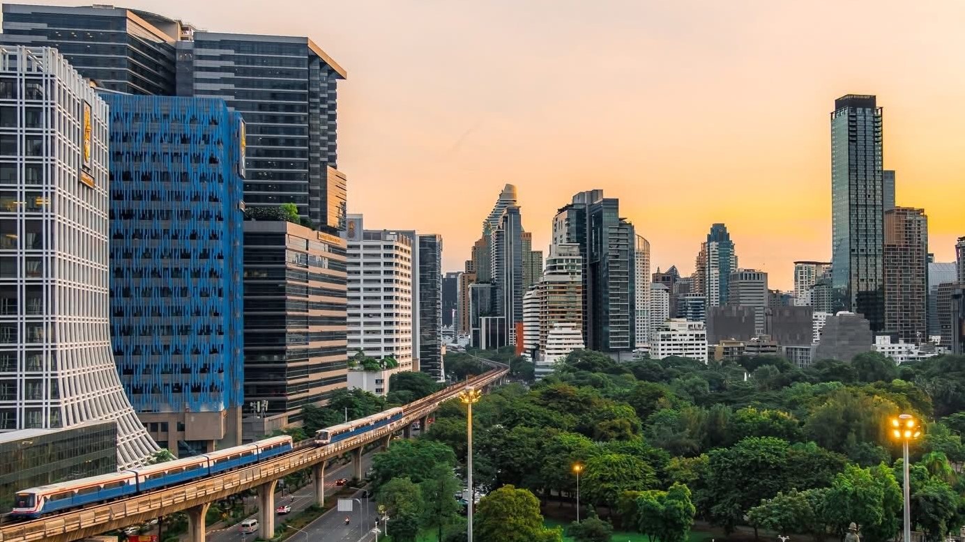 নারীর একক ভ্রমণের সেরা ১০ গন্তব্য