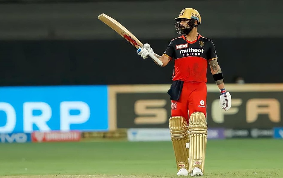 রোহিতের রেকর্ড ভেঙে শীর্ষে কোহলি