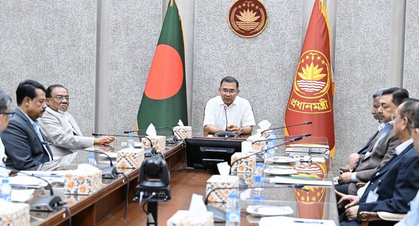 দেশের স্বার্থে সবাইকে দায়িত্বশীল হতে হবে: প্রধানমন্ত্রী