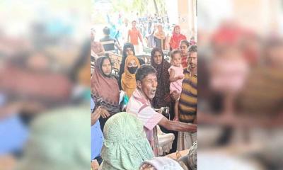 তাড়াশে ভটভটি গাড়ির ধাক্কায় শিশুসহ নিহত ২