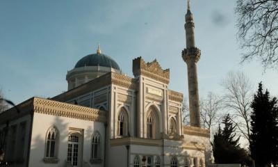 ইস্তাম্বুলে নির্মিত শেষ উসমানীয় মসজিদ