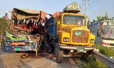 সড়ক দুর্ঘটনায় এক মাসে প্রাণ হারাল ৪৪১ জন