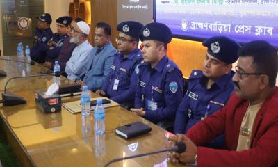 সাংবাদিকদের সাথে পুলিশ সুপার এর মতবিনিময়