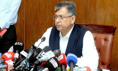 সাবেক রাষ্ট্রপতিকে গ্রেপ্তারের মতো কিছু দেখছি না