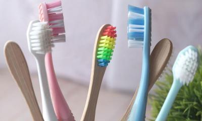 টুথব্রাশ ১ কোটি জীবাণুর আখড়া, প্রতিকার কী